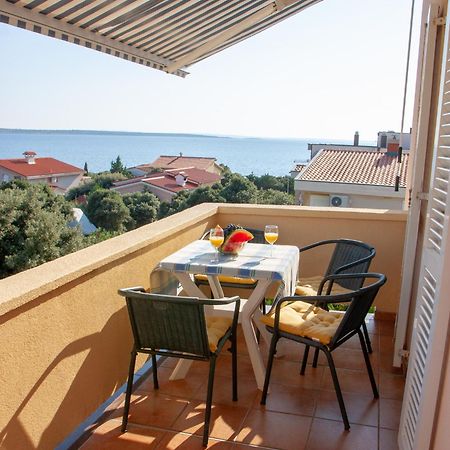 Apartments Villa Ana Mandre Eksteriør bilde